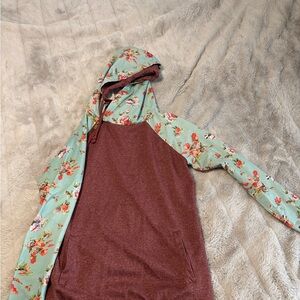 Women’s Sweat Shirt